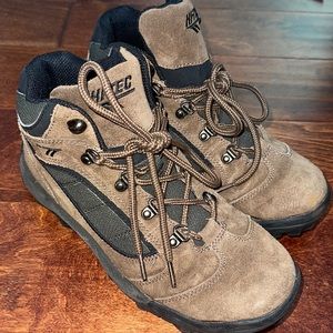 Hi-Tec boots